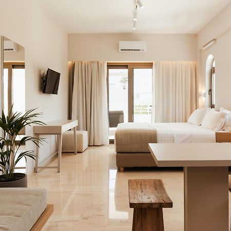 Ariadne Suites Плакиас Экстерьер фото