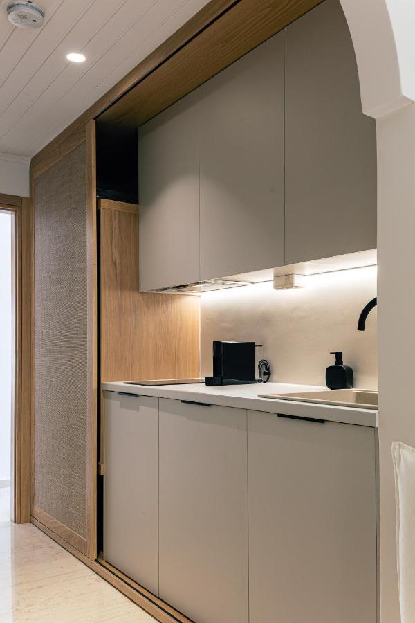 Ariadne Suites Плакиас Экстерьер фото