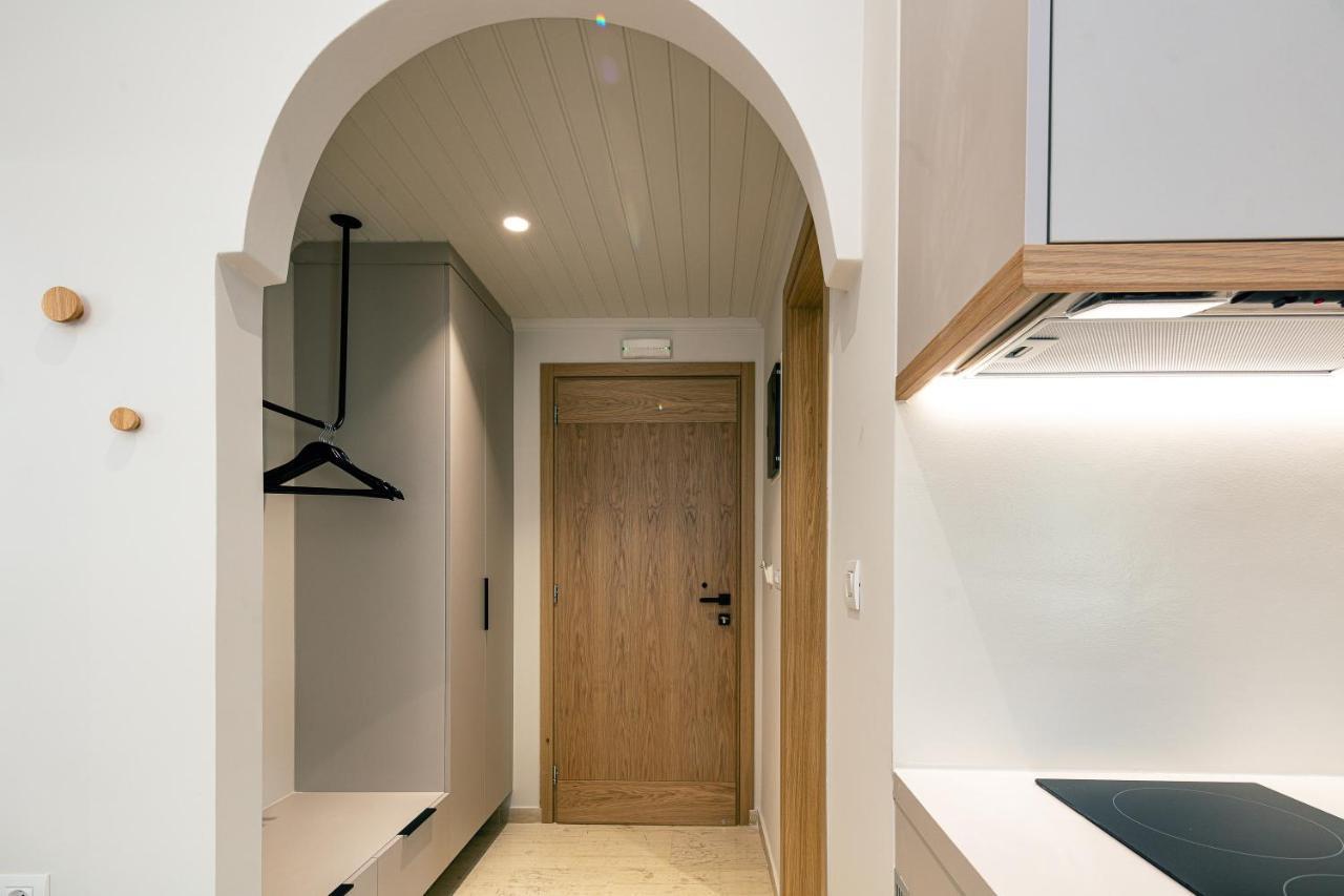 Ariadne Suites Плакиас Экстерьер фото