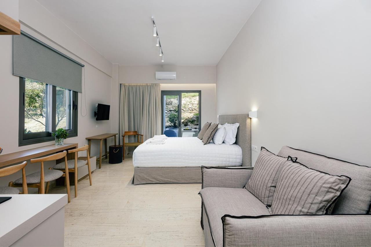 Ariadne Suites Плакиас Экстерьер фото