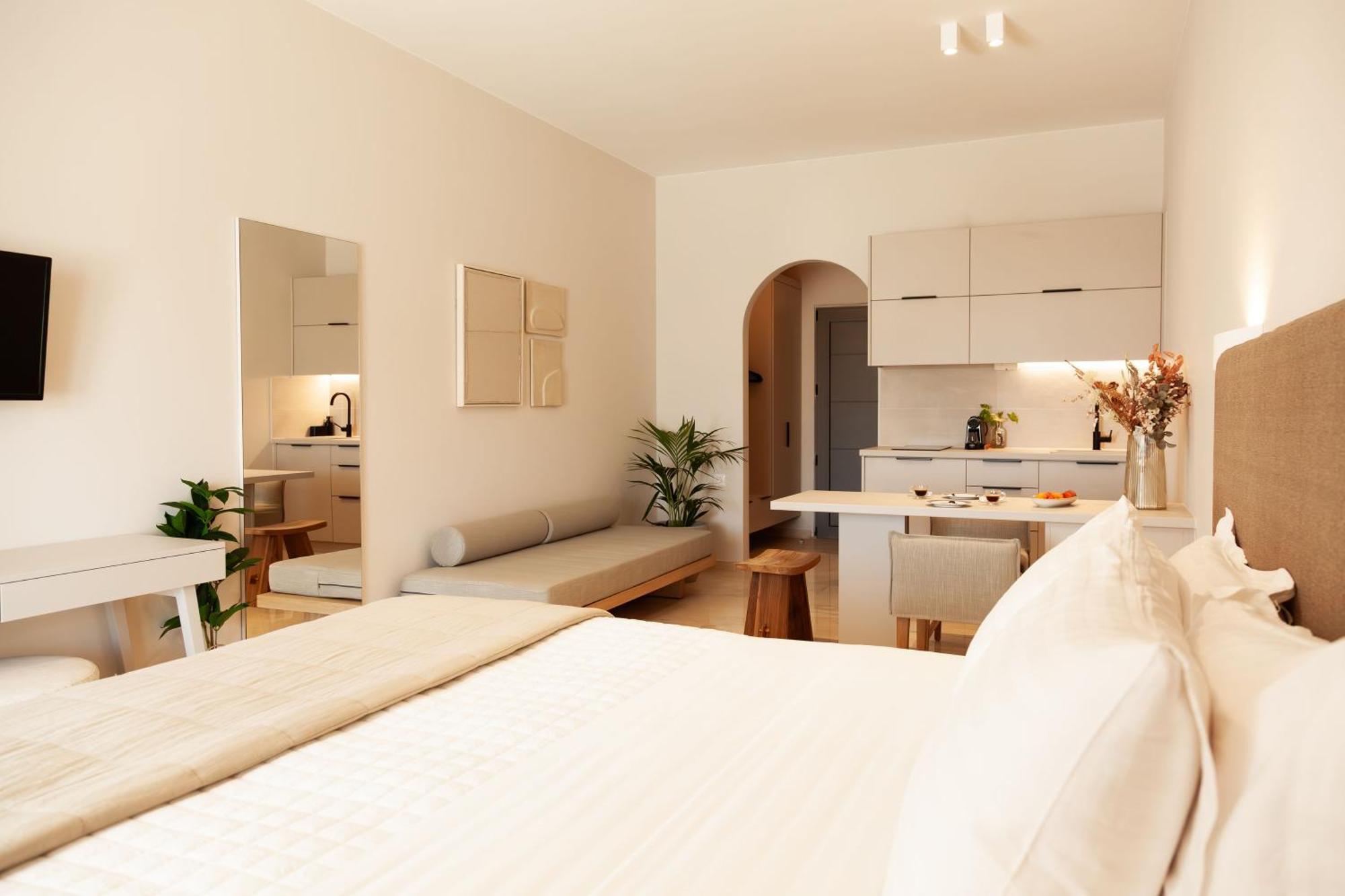 Ariadne Suites Плакиас Экстерьер фото